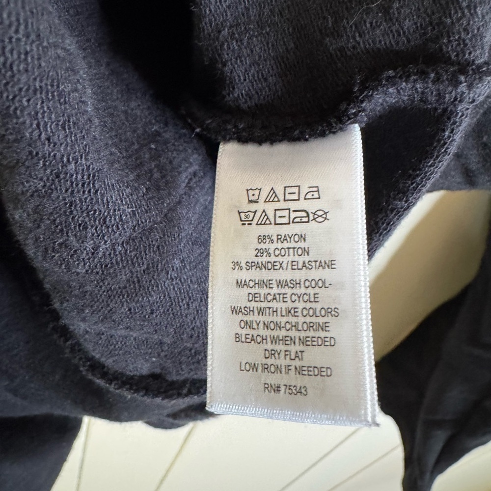 Tahari Long Sleeve Collared Cardigan 2X - Picture 4 of 4